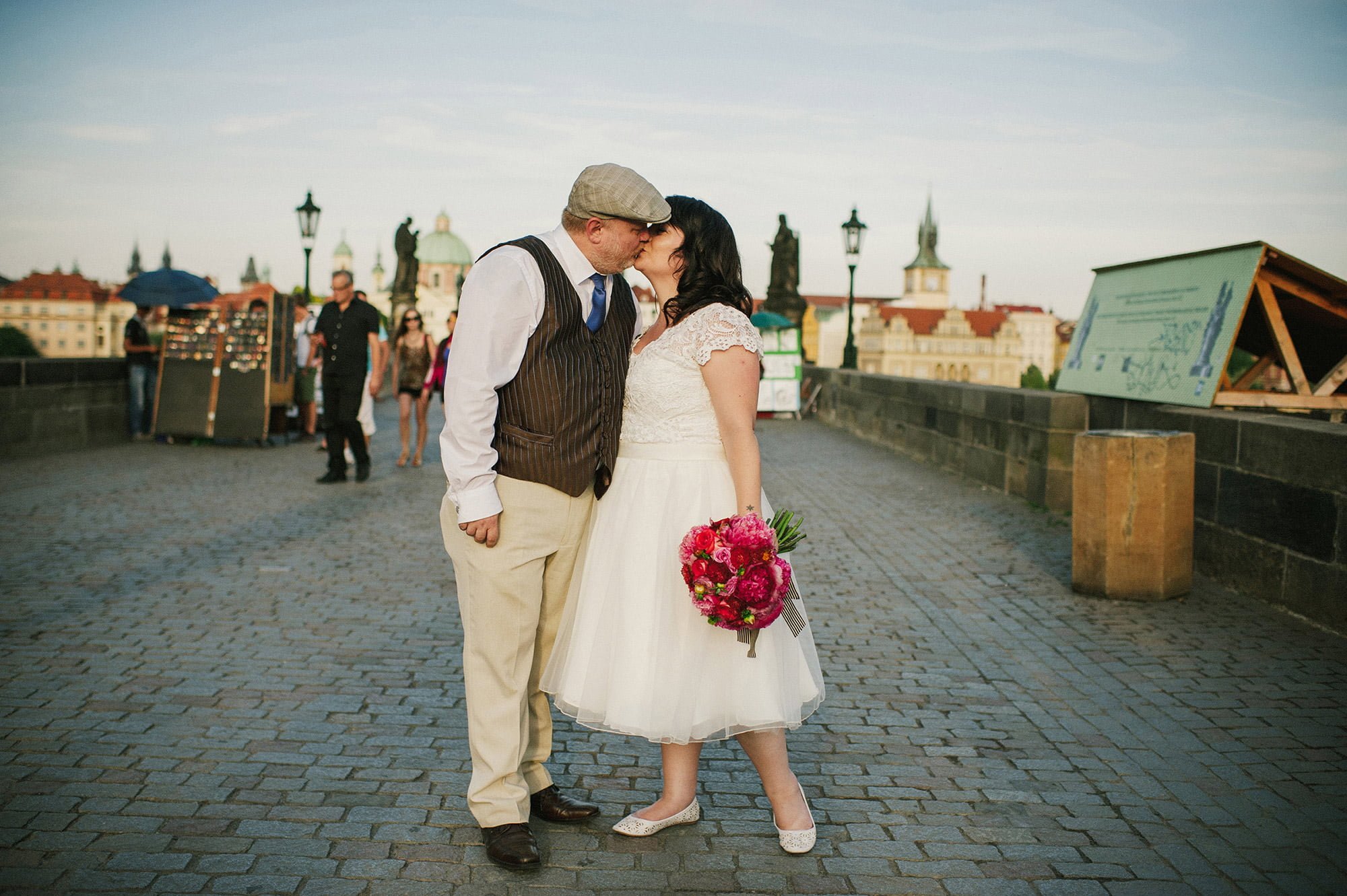 Jessica and Phil, a wedding in Prague