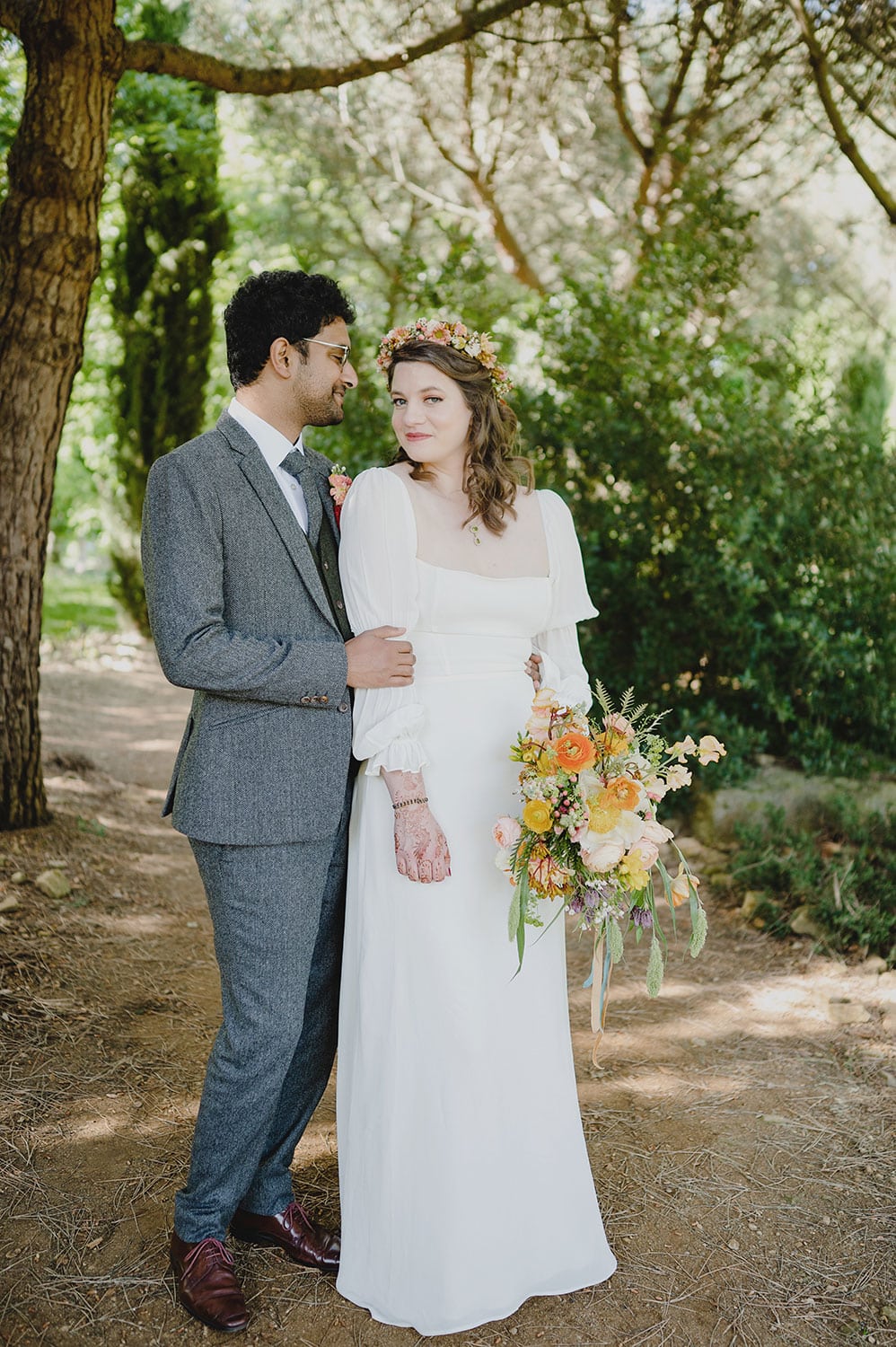 Kew gardens wedding bride and groom